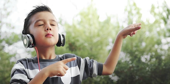 image-of-boy-listening-to-music-v2-658x325